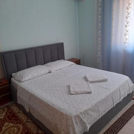 Hotel Luli City Center Dıraç Dış mekan fotoğraf